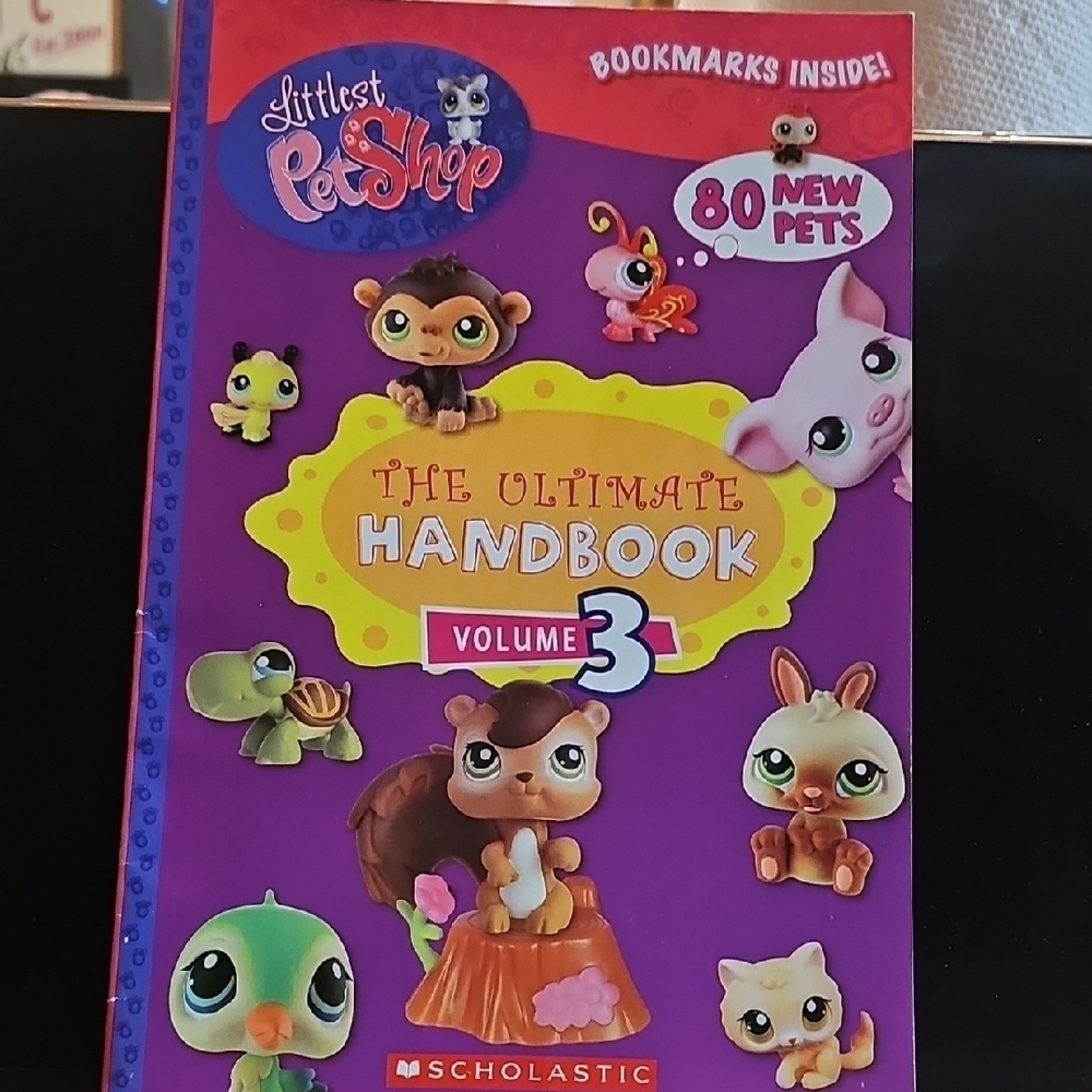 Littlest Pet Shop Ultimate Handbook Volume 3 - With Bookmarks NEW
